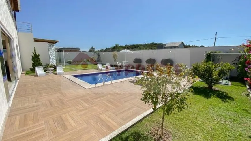 Foto 1 de Casa com 5 Quartos à venda, 596m² em Interlagos, Vila Velha