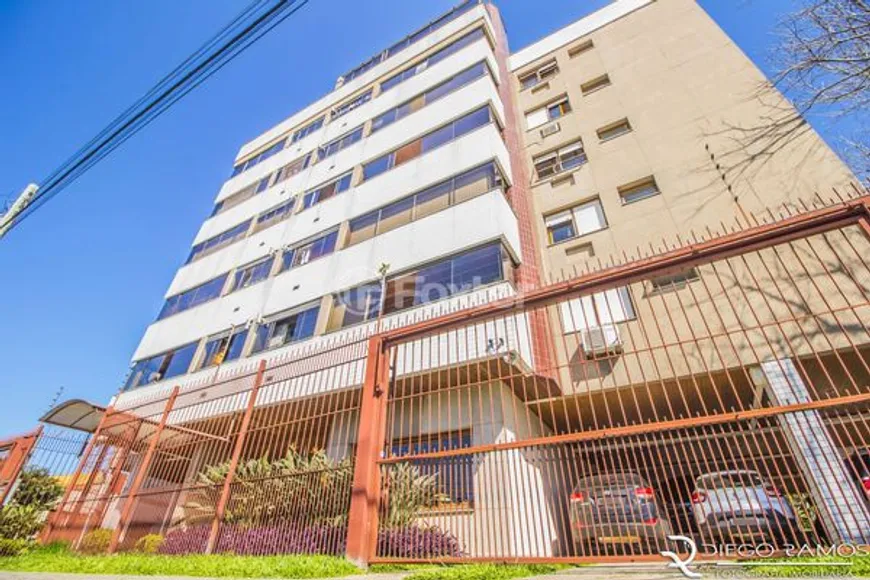 Foto 1 de Apartamento com 3 Quartos à venda, 128m² em Vila Ipiranga, Porto Alegre