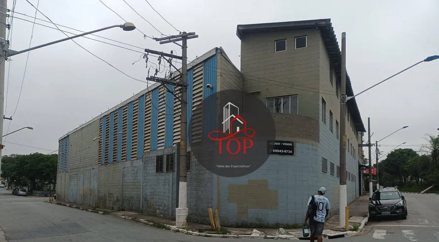 Foto 1 de Galpão/Depósito/Armazém para venda ou aluguel, 1800m² em Vila Lidia, Diadema