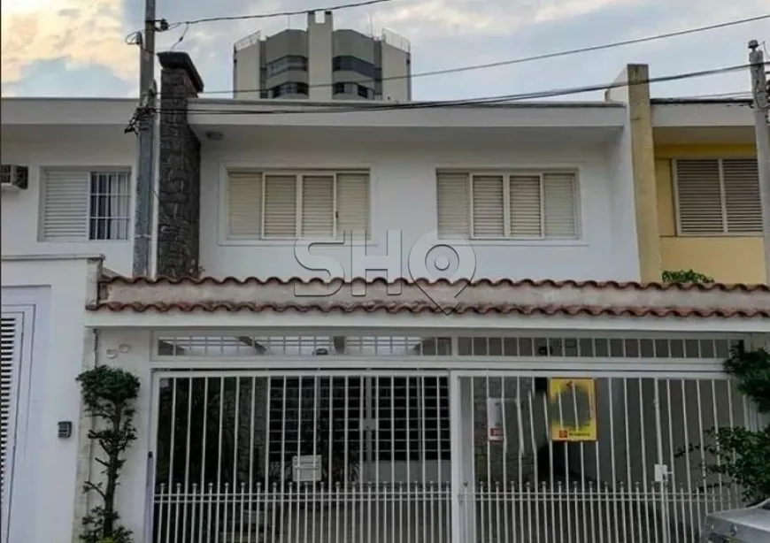 Foto 1 de Sobrado com 5 Quartos à venda, 138m² em Moema, São Paulo