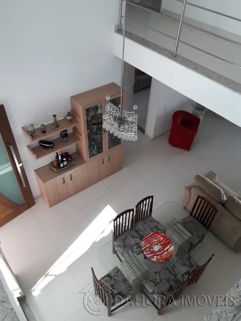 Foto 1 de Casa com 3 Quartos à venda, 370m² em Capim Macio, Natal