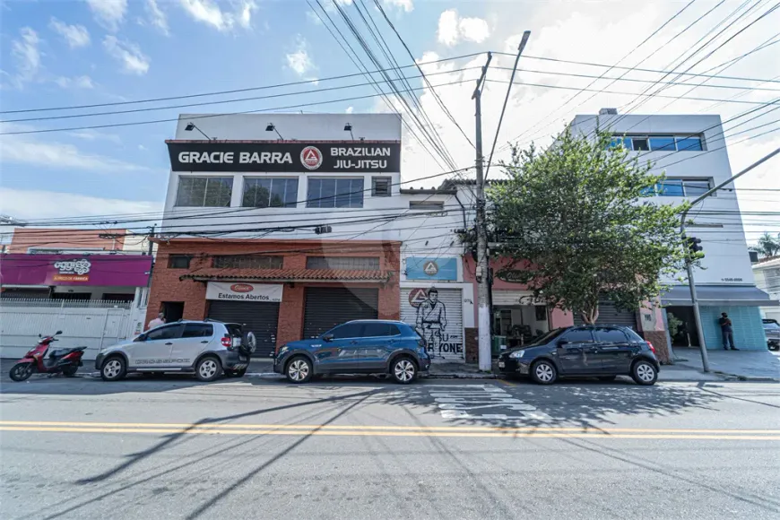 Foto 1 de Galpão/Depósito/Armazém à venda, 725m² em Chácara Santo Antônio, São Paulo