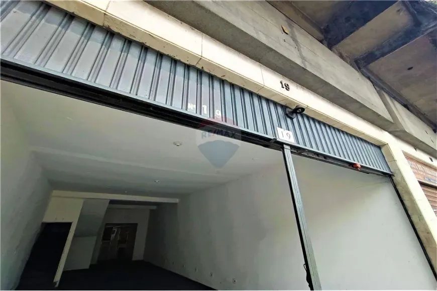 Foto 1 de Ponto Comercial para alugar, 240m² em Centro, Juiz de Fora