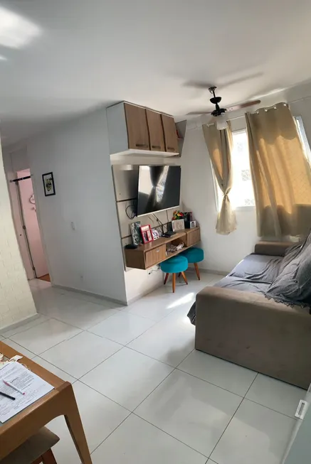 Foto 1 de Apartamento com 2 Quartos à venda, 45m² em Neves, São Gonçalo