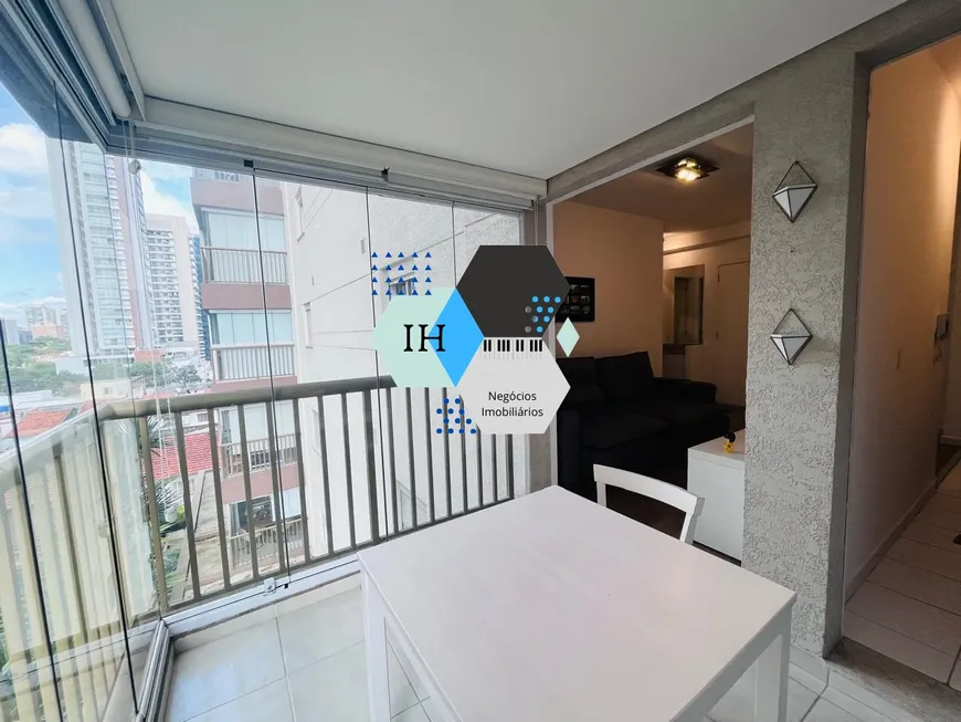 Foto 1 de Apartamento com 1 Quarto para alugar, 41m² em Vila Gertrudes, São Paulo