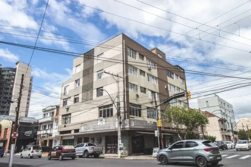 Foto 1 de Apartamento com 2 Quartos à venda, 81m² em São Geraldo, Porto Alegre