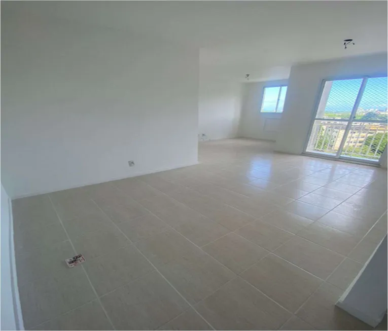 Foto 1 de Apartamento com 3 Quartos à venda, 66m² em Barra da Tijuca, Rio de Janeiro