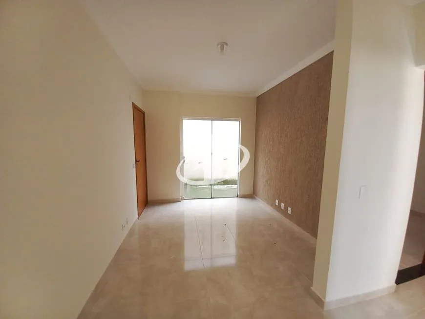 Foto 1 de Apartamento com 2 Quartos para alugar, 50m² em Jardim Inconfidência, Uberlândia