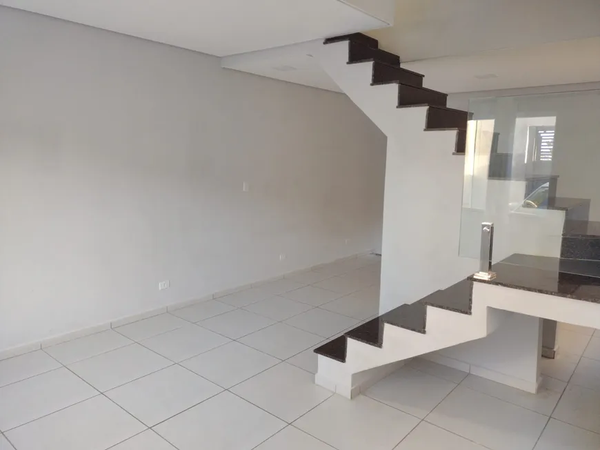 Foto 1 de Sobrado com 3 Quartos à venda, 170m² em Cezar de Souza, Mogi das Cruzes