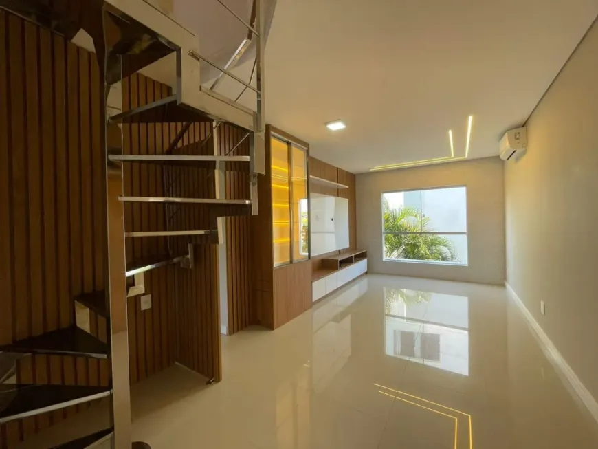 Foto 1 de Apartamento com 3 Quartos para alugar, 140m² em Buraquinho, Lauro de Freitas