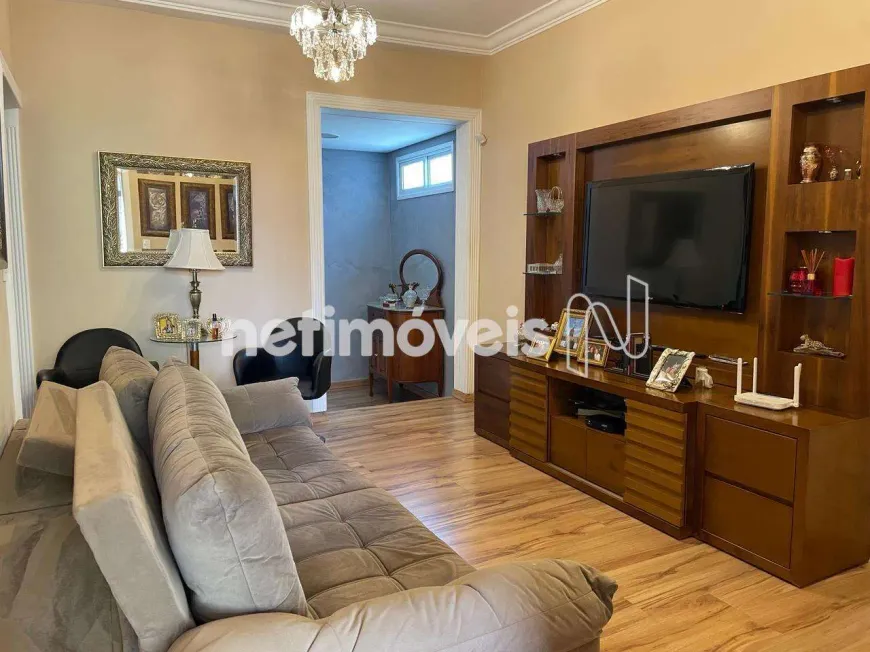 Foto 1 de Apartamento com 3 Quartos à venda, 135m² em Santa Rosa, Belo Horizonte