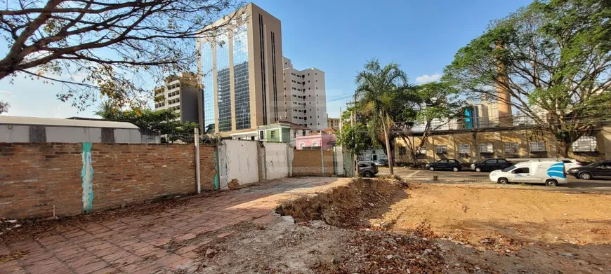 Foto 1 de Ponto Comercial para alugar, 376m² em Botafogo, Campinas