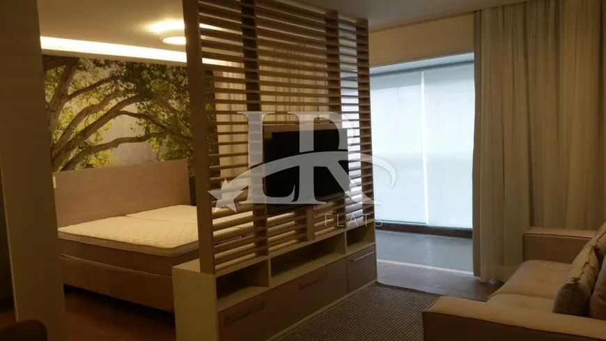 Foto 1 de Flat com 1 Quarto para alugar, 50m² em Vila Gertrudes, São Paulo