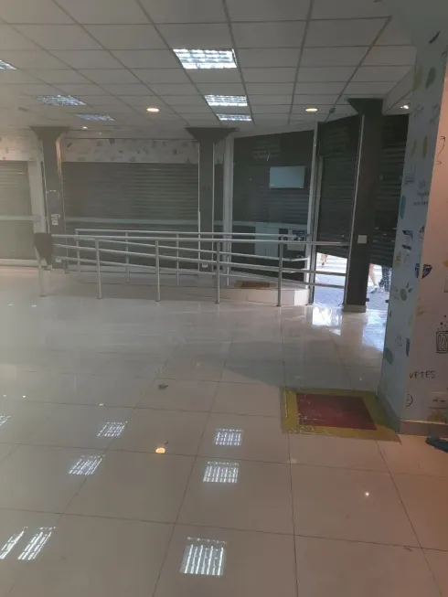 Foto 1 de Ponto Comercial para alugar, 230m² em Pinheiros, São Paulo