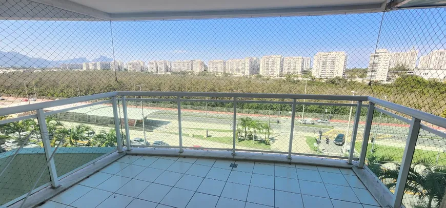 Foto 1 de Apartamento com 2 Quartos à venda, 70m² em Recreio Dos Bandeirantes, Rio de Janeiro