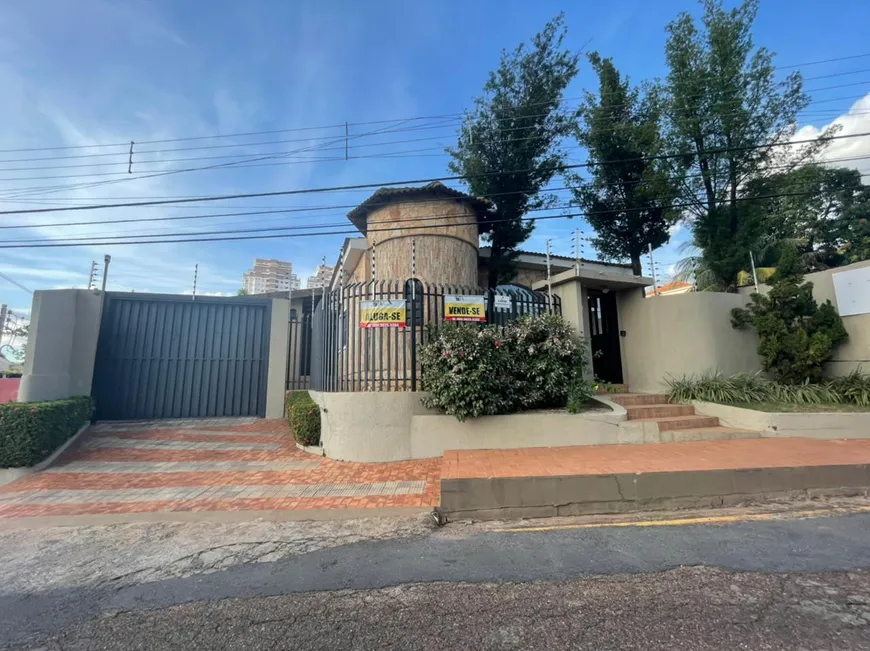 Foto 1 de Casa com 11 Quartos à venda, 700m² em Quilombo, Cuiabá