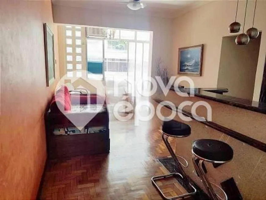 Foto 1 de Apartamento com 1 Quarto à venda, 43m² em Copacabana, Rio de Janeiro