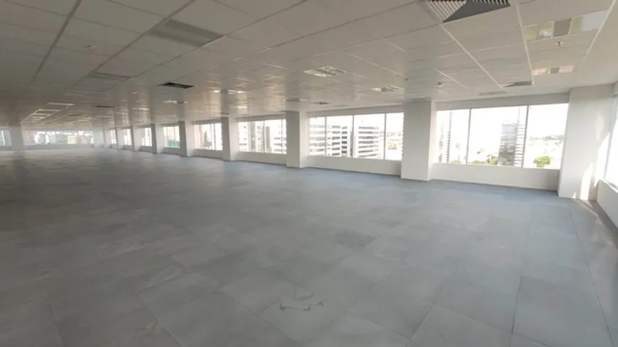 Foto 1 de Sala Comercial para venda ou aluguel, 2000m² em Alphaville Centro Industrial e Empresarial Alphaville, Barueri