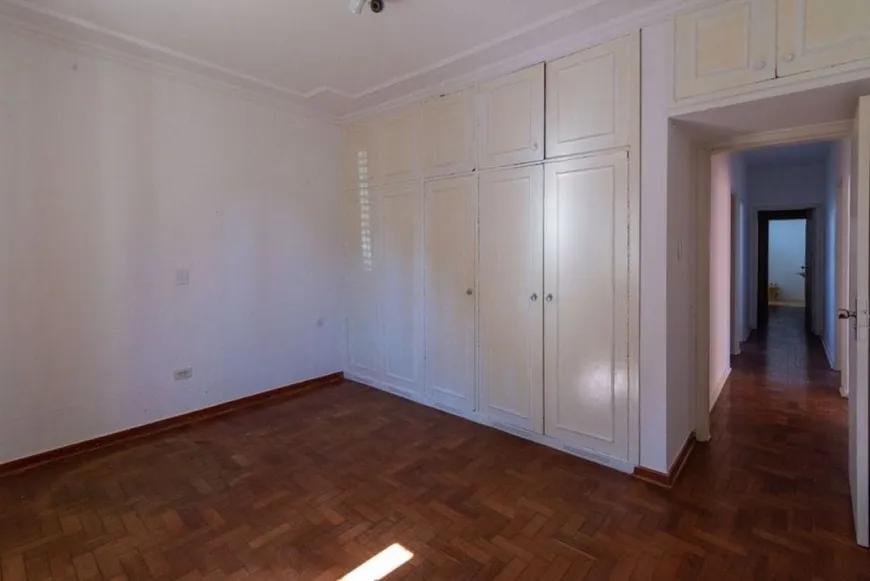 Foto 1 de Casa com 4 Quartos à venda, 173m² em Petropolis, Londrina