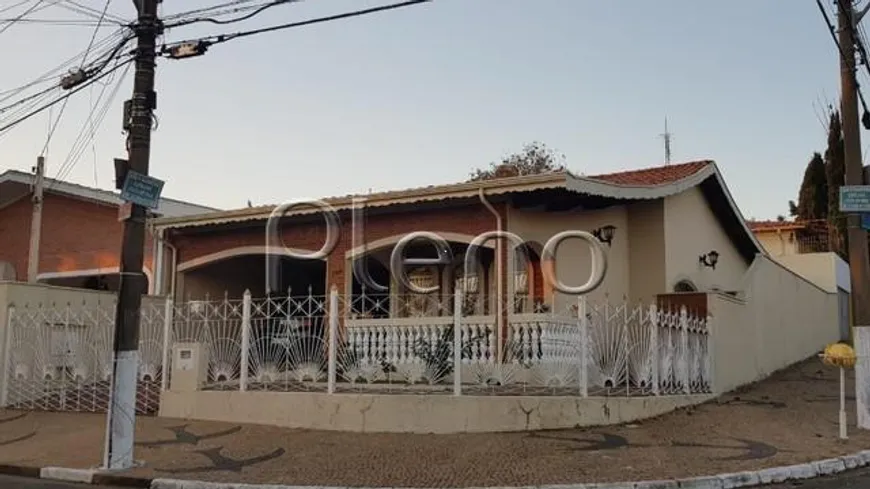 Foto 1 de Casa com 4 Quartos à venda, 163m² em Vila Georgina, Campinas