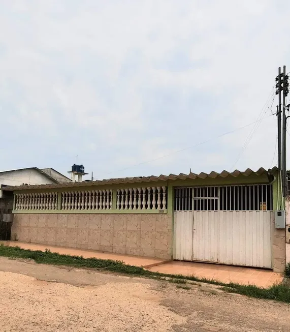 Foto 1 de Casa com 3 Quartos à venda, 150m² em Alto Alegre, Rio Branco