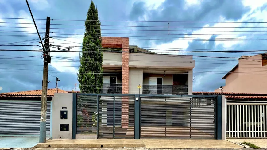 Foto 1 de Casa com 5 Quartos à venda, 489m² em Guara II, Brasília