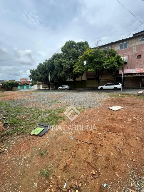 Foto 1 de Lote/Terreno à venda, 300m² em Santo Expedito, Montes Claros