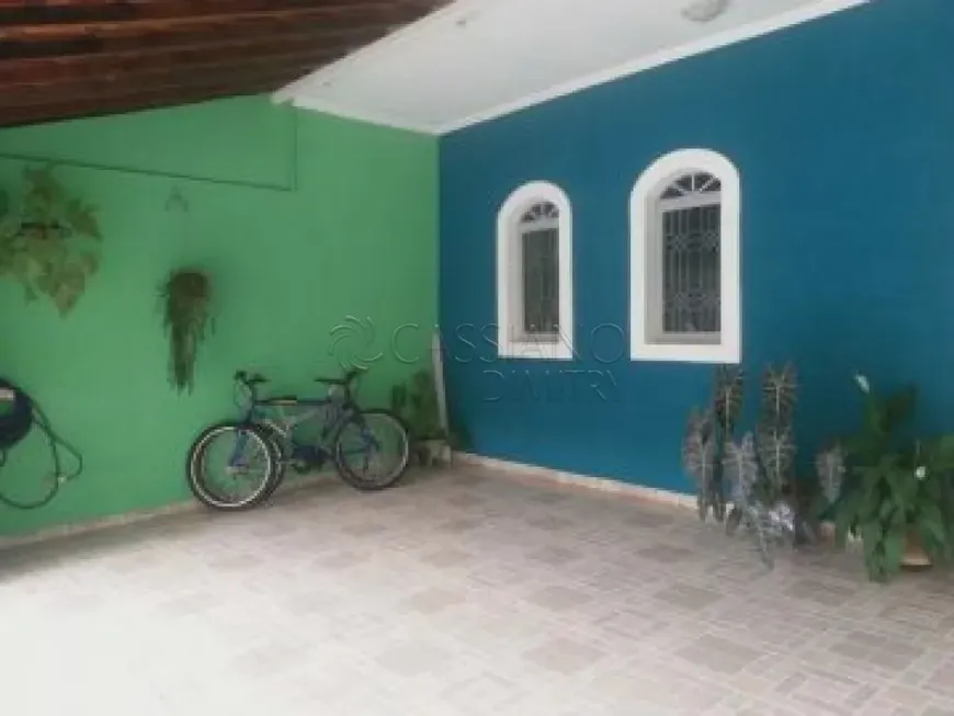 Foto 1 de Sobrado com 3 Quartos à venda, 155m² em Jardim Sul, São José dos Campos