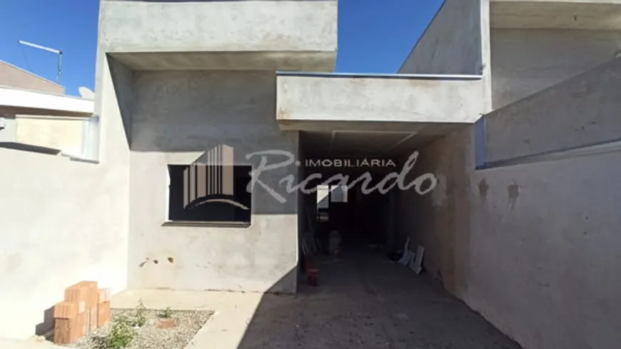 Foto 1 de Casa com 3 Quartos à venda, 78m² em Jardim Santa Alice, Arapongas
