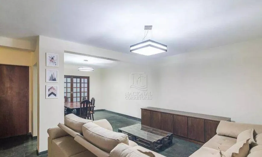 Foto 1 de Sobrado com 3 Quartos à venda, 209m² em Jardim Ocara, Santo André