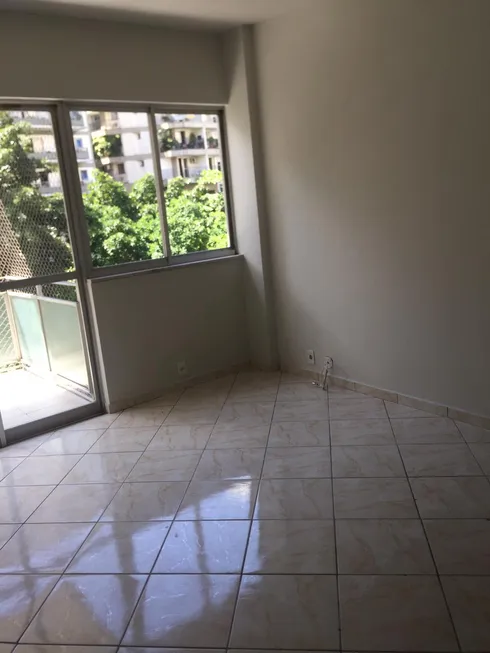 Foto 1 de Apartamento com 2 Quartos para alugar, 105m² em Humaitá, Rio de Janeiro