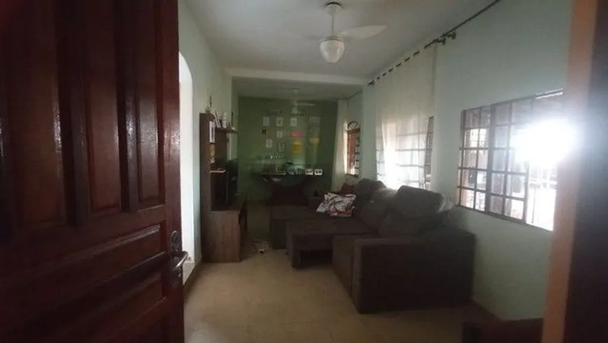 Foto 1 de Casa com 3 Quartos à venda, 105m² em Giovani Lunardelli, Londrina