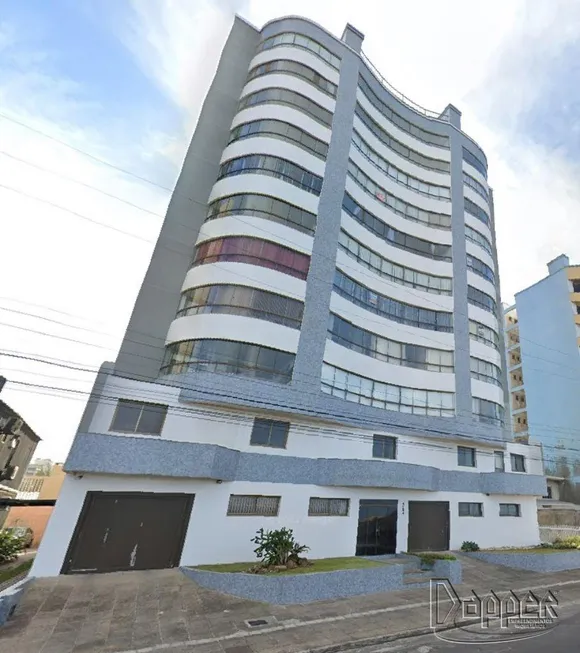 Foto 1 de Apartamento com 3 Quartos à venda, 117m² em Centro, Tramandaí
