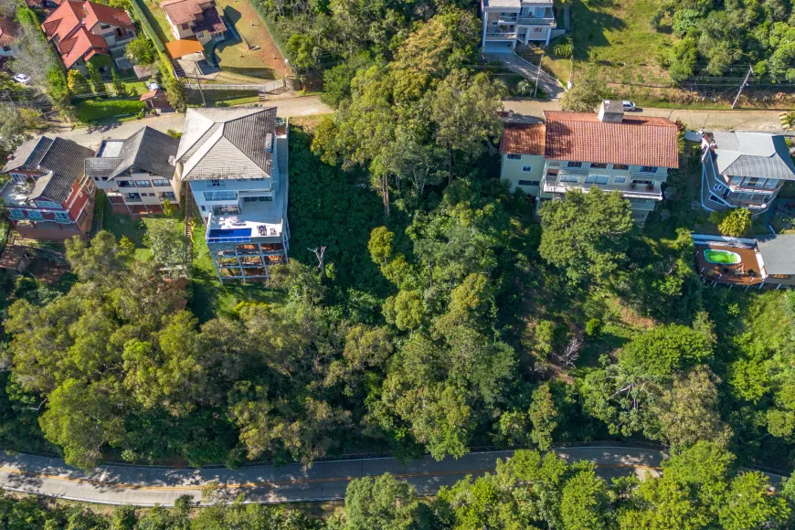 Foto 1 de Lote/Terreno à venda, 600m² em Parque do Imbuí, Teresópolis