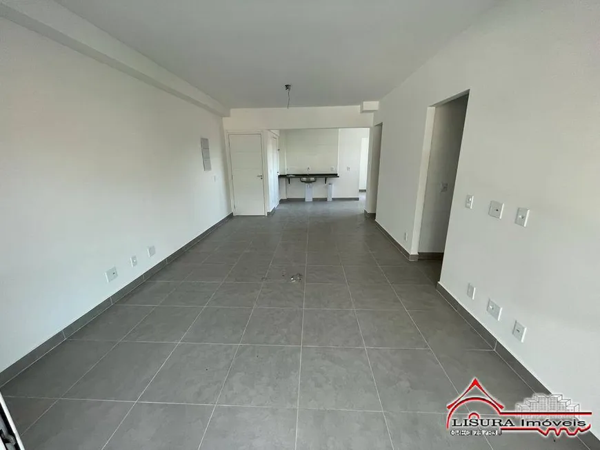 Foto 1 de Apartamento com 3 Quartos para alugar, 101m² em Vila Aprazivel, Jacareí
