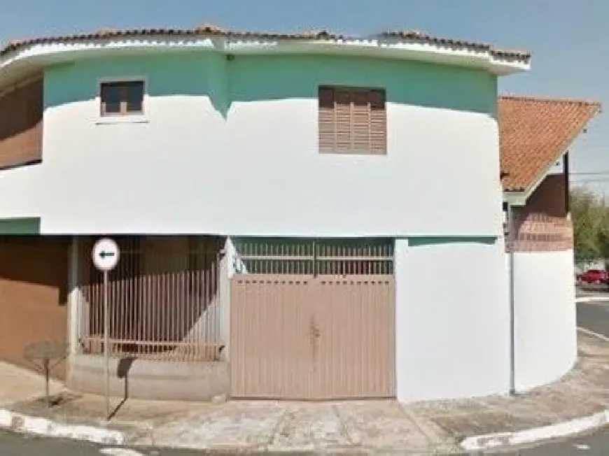 Foto 1 de Casa com 4 Quartos à venda, 230m² em Quintino Facci II, Ribeirão Preto