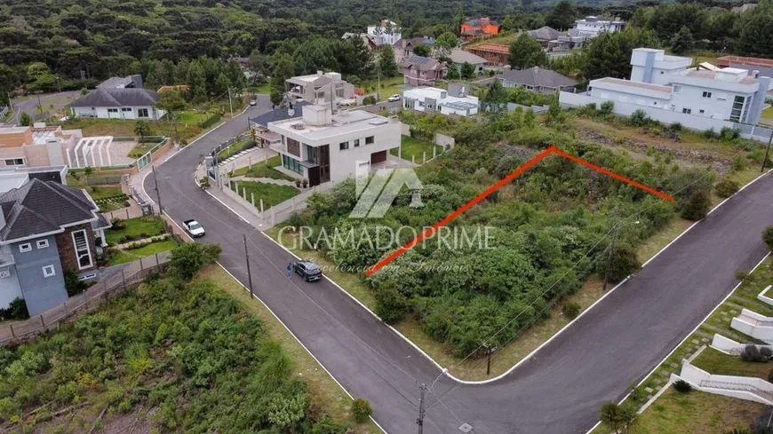 Foto 1 de Lote/Terreno à venda, 778m² em Mato Queimado, Gramado