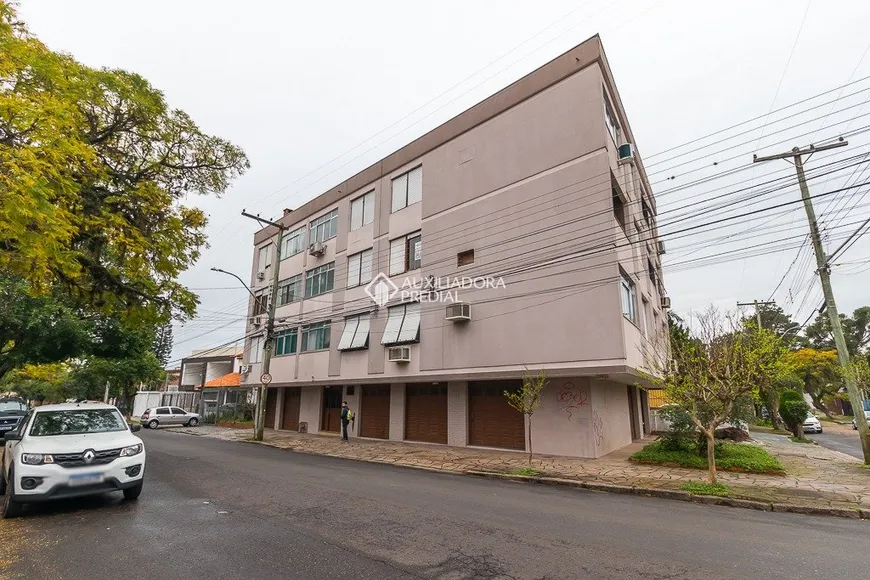 Foto 1 de Apartamento com 3 Quartos à venda, 86m² em Jardim Lindóia, Porto Alegre