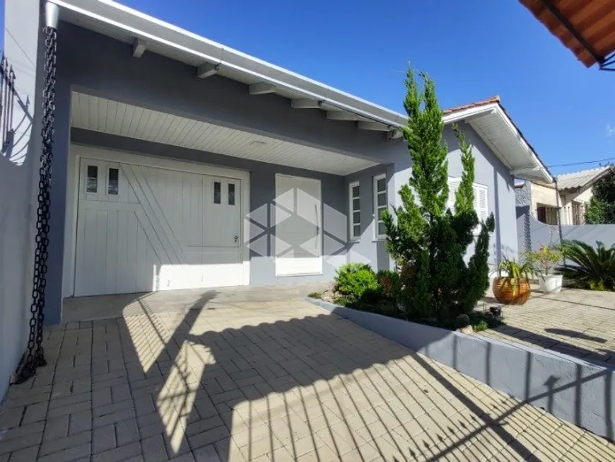 Foto 1 de Casa com 3 Quartos à venda, 158m² em Mont Serrat, Canoas