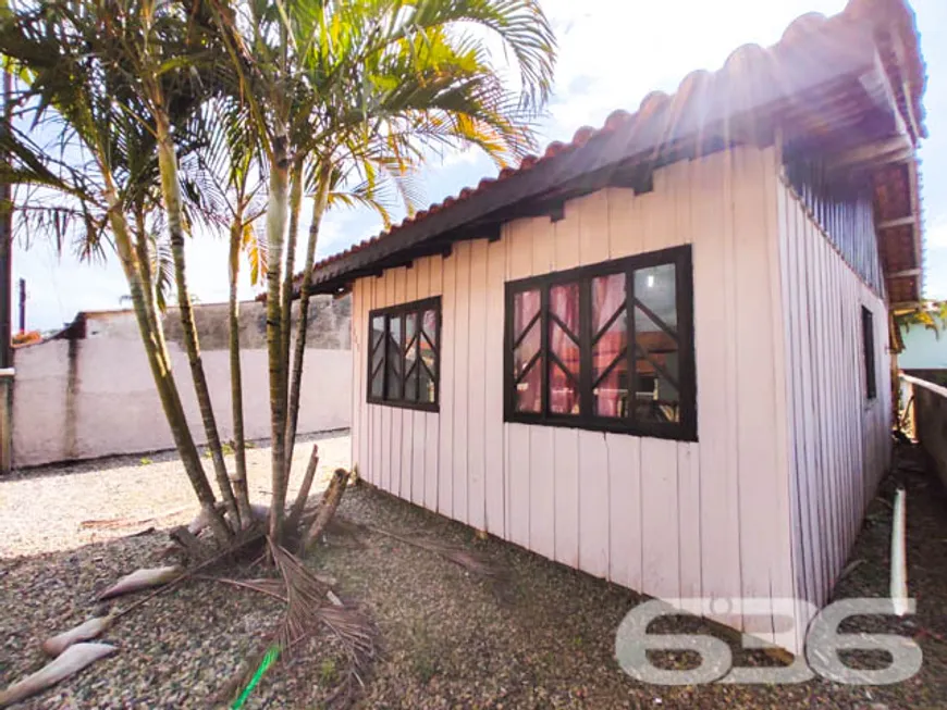 Foto 1 de Casa com 2 Quartos à venda, 80m² em Centro, Balneário Barra do Sul