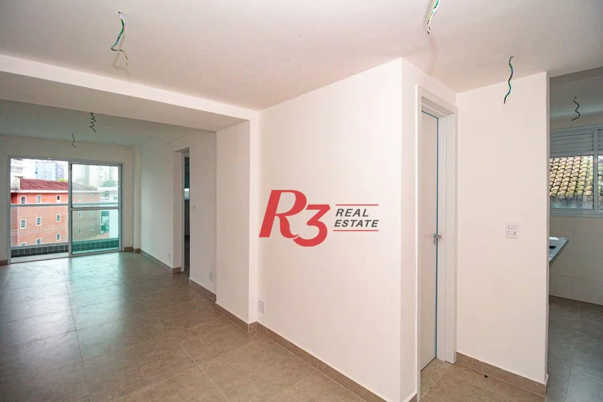 Foto 1 de Apartamento com 2 Quartos para venda ou aluguel, 65m² em Marapé, Santos