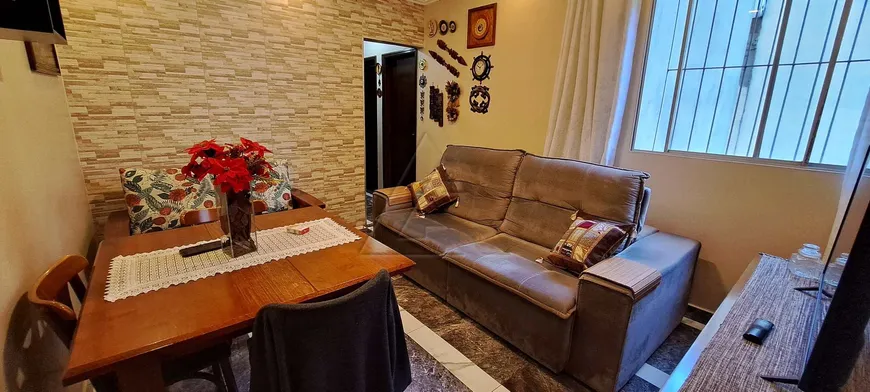 Foto 1 de Apartamento com 2 Quartos à venda, 52m² em Parque Santos Dumont, Taboão da Serra