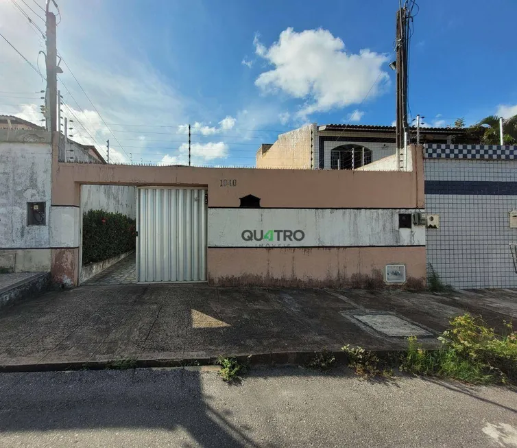 Foto 1 de Casa com 3 Quartos à venda, 135m² em Jardim das Oliveiras, Fortaleza