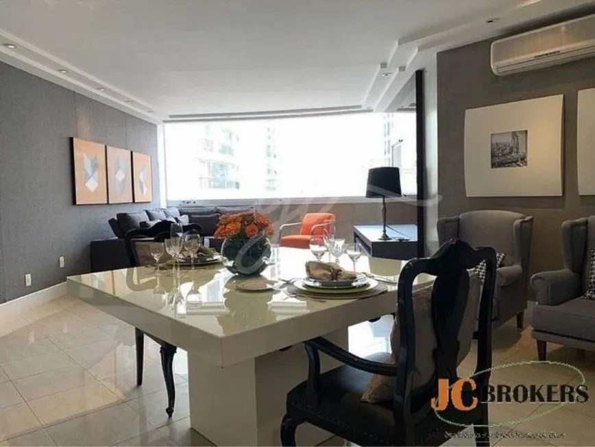 Foto 1 de Apartamento com 3 Quartos à venda, 121m² em Moema, São Paulo
