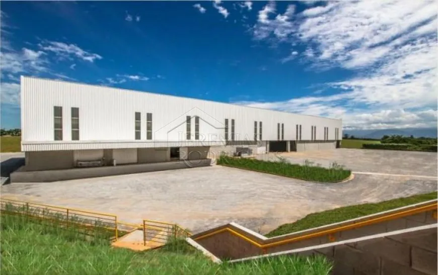 Foto 1 de Galpão/Depósito/Armazém para alugar, 2625m² em Distrito Industrial, Pindamonhangaba