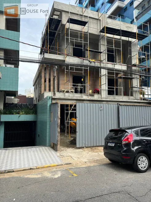 Foto 1 de Casa com 2 Quartos à venda, 89m² em Canto do Forte, Praia Grande