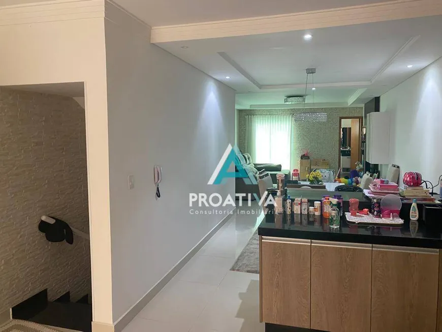 Foto 1 de Sobrado com 3 Quartos à venda, 175m² em Vila Bastos, Santo André