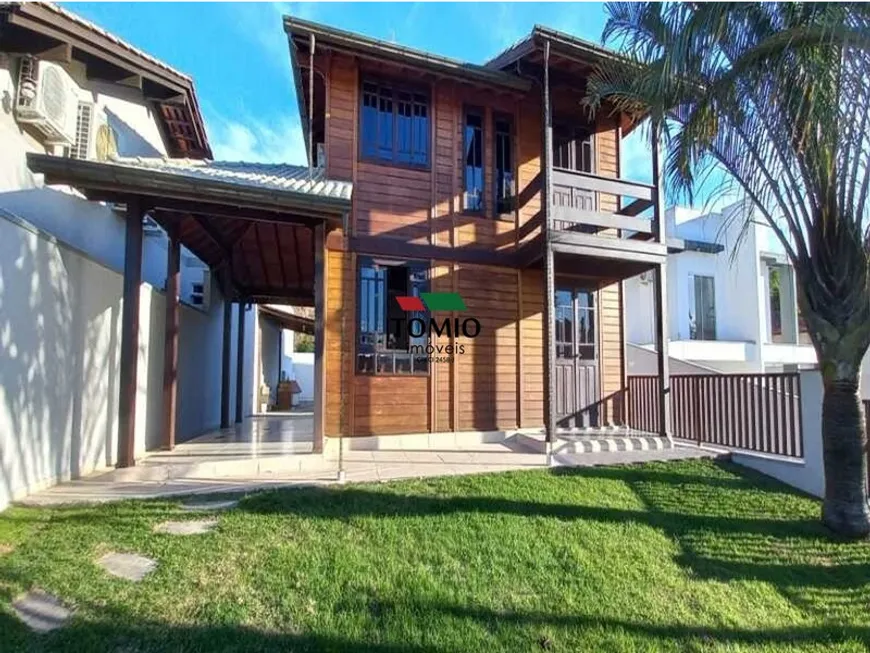 Foto 1 de Casa com 3 Quartos à venda, 104m² em Santa Terezinha, Gaspar