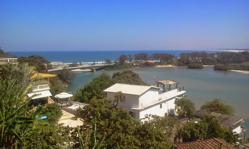 Foto 1 de Casa com 4 Quartos à venda, 350m² em Barra De Guaratiba, Rio de Janeiro