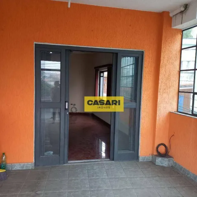 Foto 1 de Sobrado com 2 Quartos à venda, 241m² em Baeta Neves, São Bernardo do Campo